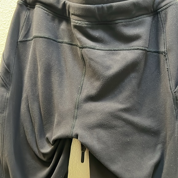 Lululemon base runner pant Wee stripe black heathered black/ blk sz 6 - Picture 7 of 8